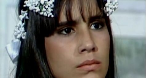 Gloria Pires era lançada ao estrelato há 44 anos em "Dancin’ Days"