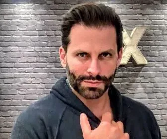 Henri Castelli voltará às novelas no segundo semestre