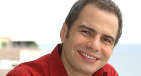 Ricardo Linhares segue escrevendo novela com esperança de ser aprovada pela Globo
