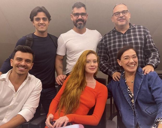 Protagonistas de "Fuzuê" se reúnem no Estúdios Globo