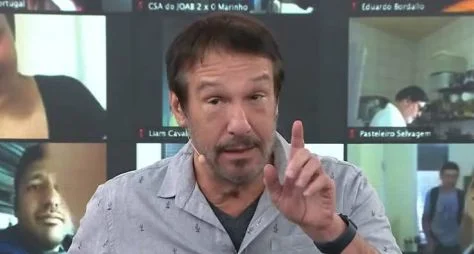 Emílio Surita, do Pânico, está em tratamento de câncer no intestino