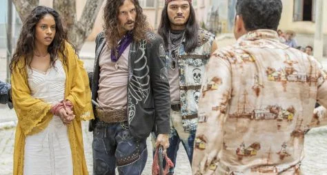 Vladimir Brichta participa do "Cine Holliúdy" como motoqueiro-fantasma