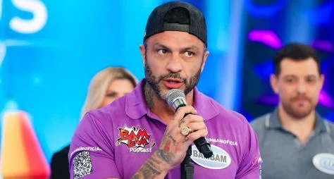 Ratinho recebe Mara Maravilha e Kleber Bambam no “Gol Show”