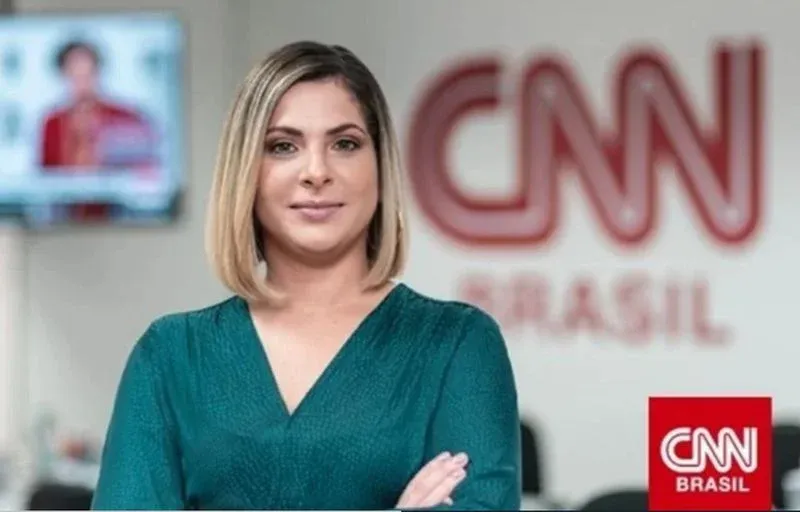 Daniela Lima pede demissão da CNN Brasil e acerta com a GloboNews