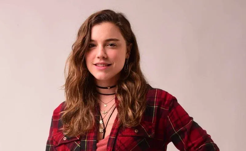 Alice Wegmann vence Klara Castanho e defenderá personagem polêmico do remake de "Renascer"