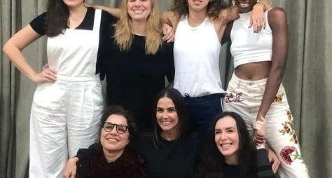 O encontro das protagonistas do remake de "Elas por Elas"