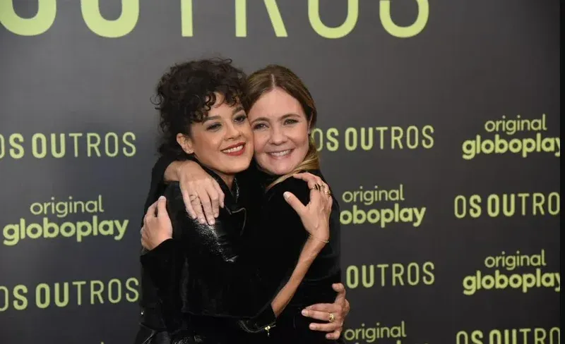 Adriana Esteves e Maeve Jinkings comentam sobre repercussão de "Os Outros"