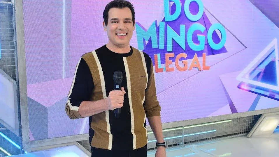 "Domingo Legal" promove disputa entre Gabi Martins e Hugo & Guilherme