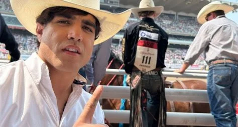 Caio Castro desembarca no Canadá para gravar seu primeiro longa internacional: ''Cavaleiro das Américas''