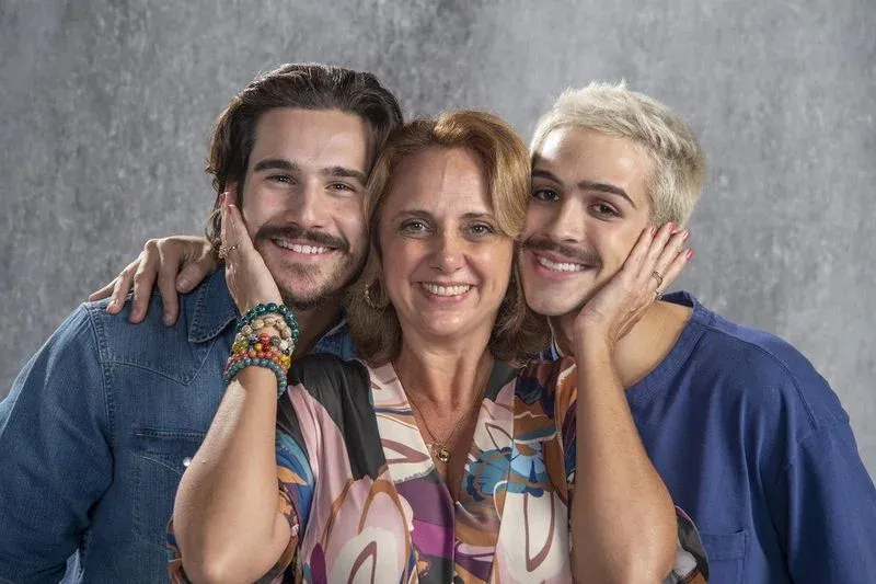 TV Globo exibe três episódios de "Vicky e a Musa" na "Sessão da Tarde"