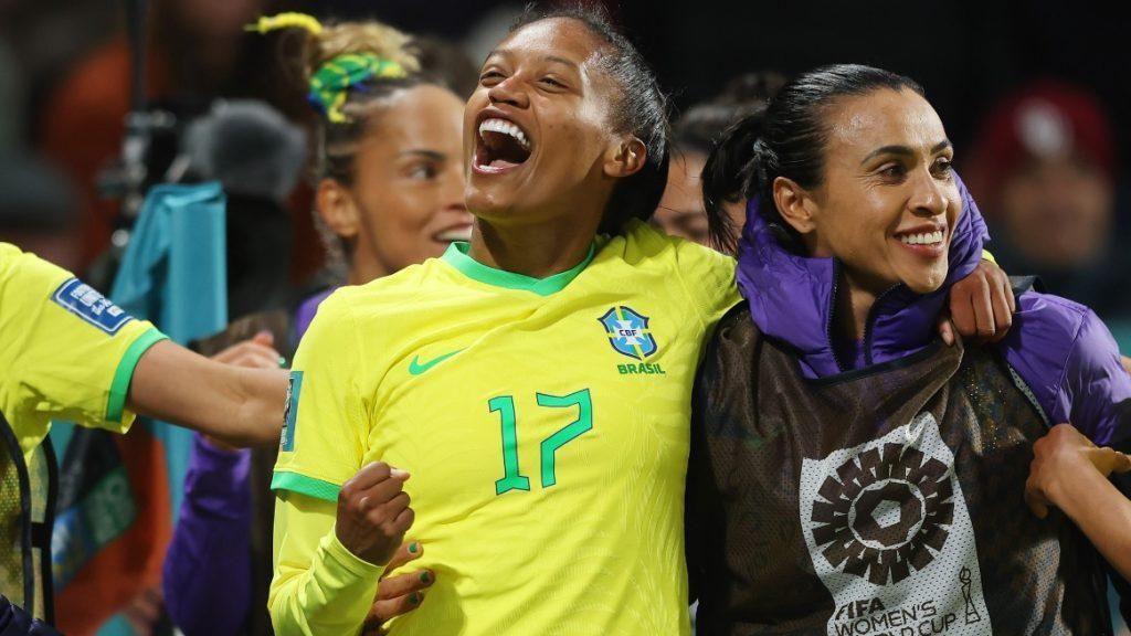 Copa do Mundo Feminina: estreia do Brasil faz Globo dobrar