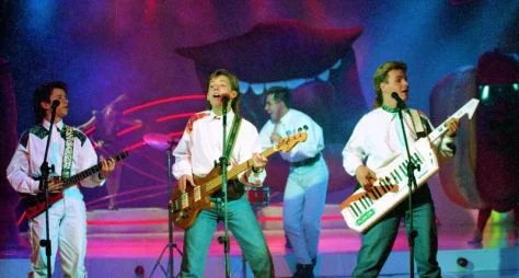 Grupo Polegar volta ao SBT após muitos anos e participa do "Domingo Legal" pela primeira vez com a formação original