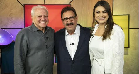 Em entrevista ao R7, Ratinho revela mágoa de Gugu