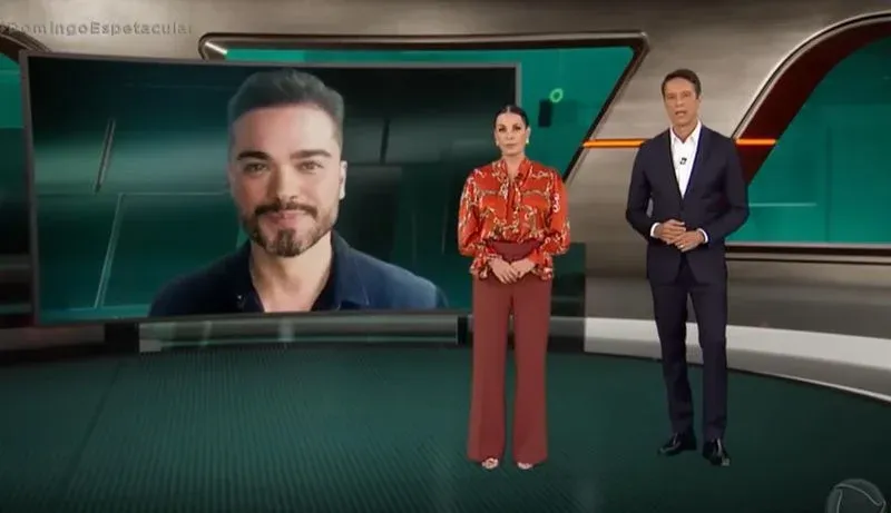Domingo Espetacular exibe entrevista exclusiva com o ator Sidney Sampaio