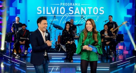 Zezé Di Camargo conversa com Patricia Abravanel e canta para o público no “Programa Silvio Santos”