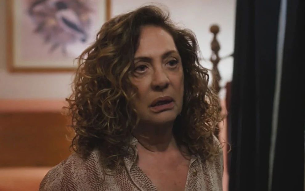 Agatha (Eliane Giardini). Foto: Reprodução/TV Globo