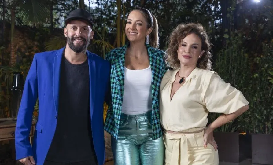 Apresentadora e atriz Maíra Charken participa do último episódio de "Troca de Esposas"