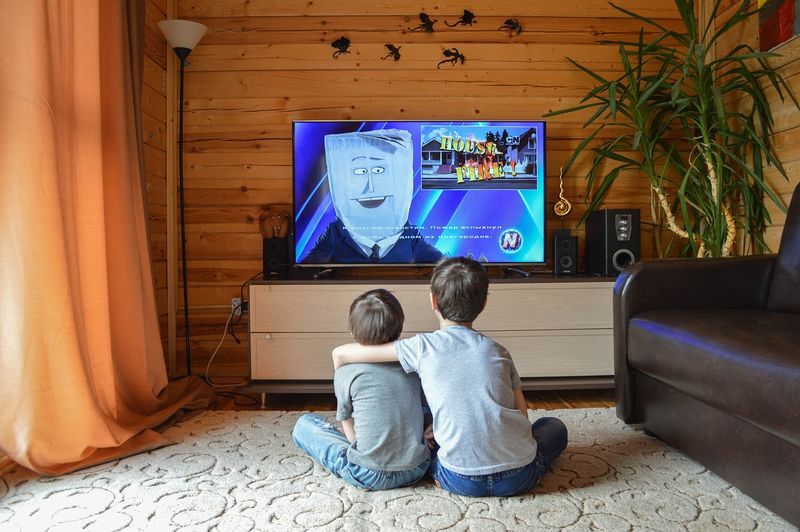 Os Canais de TV voltados ao público Infantil