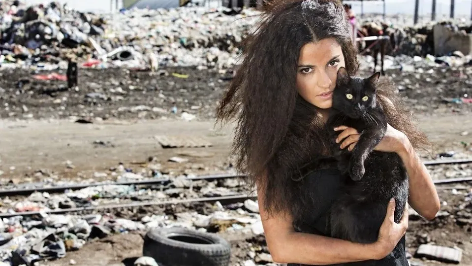 SBT estreia a novela “A Gata” na próxima segunda-feira (16)