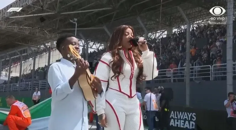 Ludmilla justifica "esquecimento" da letra do Hino Nacional na Fórmula 1