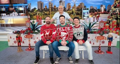 Danilo Gentili, Oscar Filho e Diogo Portugal estarão em “A Praça é Nossa” desta quinta-feira para uma esquete de Natal