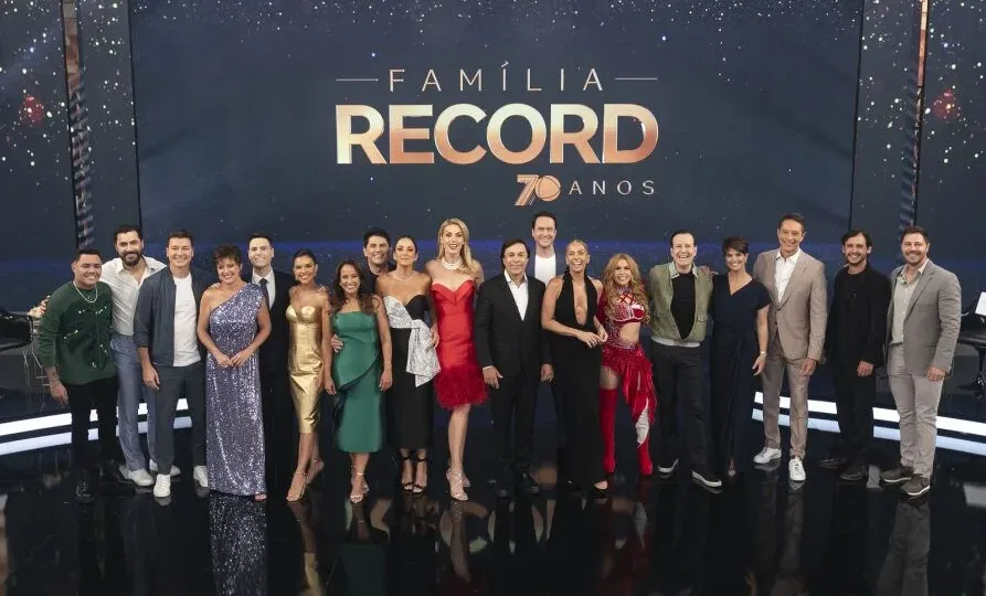 RECORD: Família Record ganha edição especial em comemoração os 70 anos da emissora