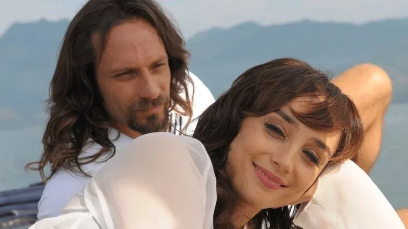 Record perde a vice-liderança para o SBT com a estreia da reprise de "Pecado Mortal"