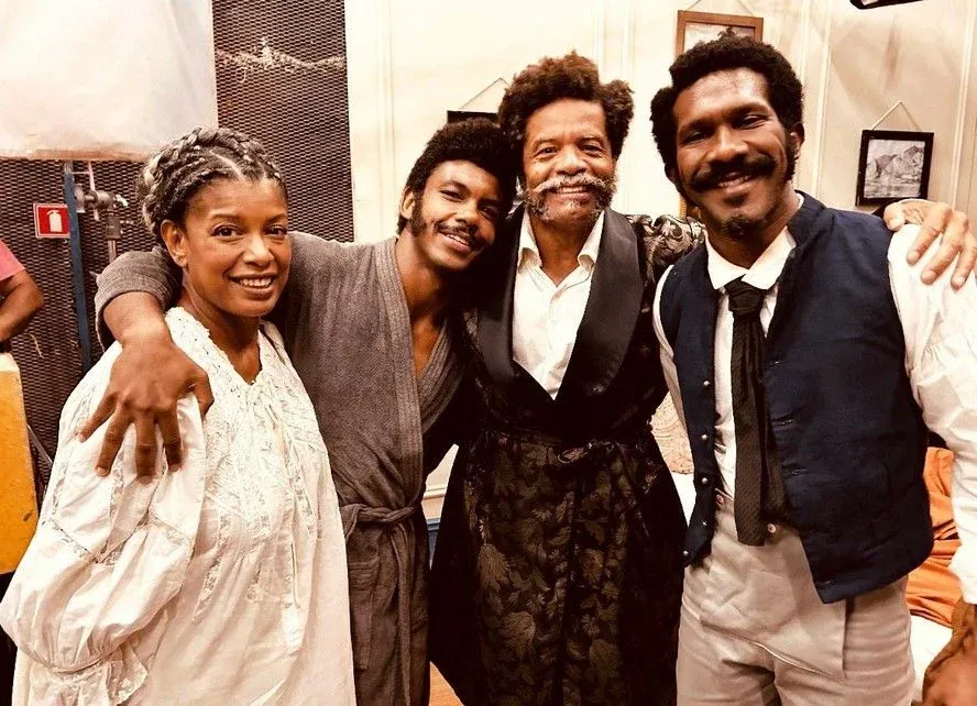 Thalma de Freitas, Lucas Wickhaus, Luciano Quirino e André Luiz Miranda gravam cenas finais de “Dona Beja”