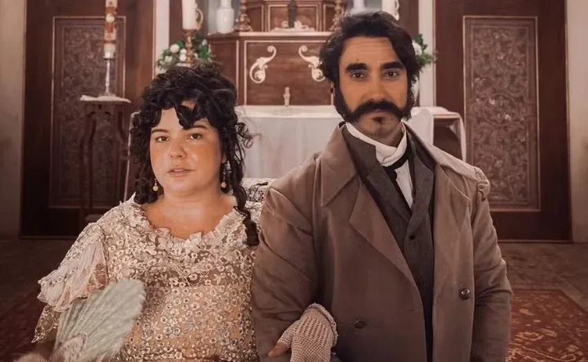 Catharina Caiado e Gabriel Godoy formarão par romântico em "Dona Beja"
