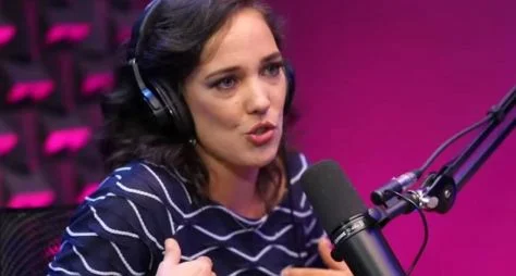 Adriana Birolli revela que atriz veterana tocava o terror nos bastidores de "Viver à Vida"