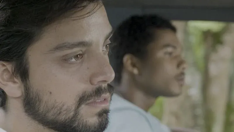 Rodrigo Simas comenta encerramento de seu ciclo em "Renascer"
