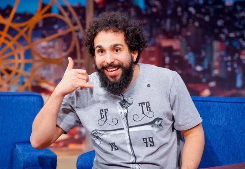 Murilo Couto desfalca o time do "The Noite com Danilo Gentili"