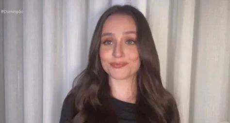 Larissa Manoela recusa novela da Globo para atuar em filme da Netflix