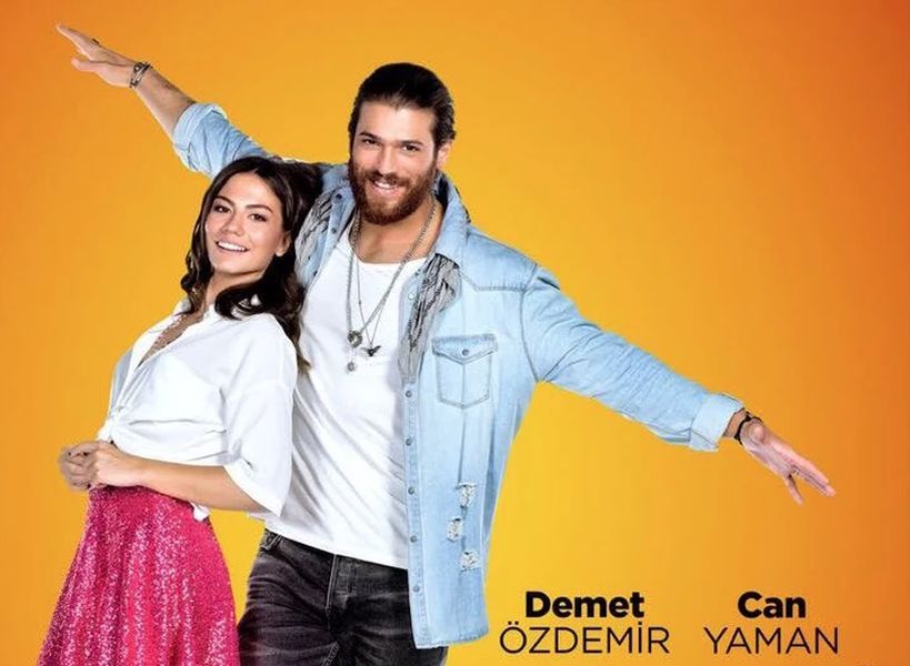 Demet Özdemir e Can Yaman. Foto: Divulgação