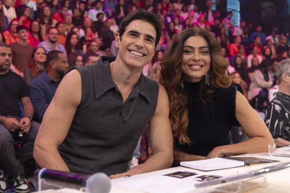 Juliana Paes e Reynaldo Gianecchini no júri da semifinal da "Dança dos Famosos"