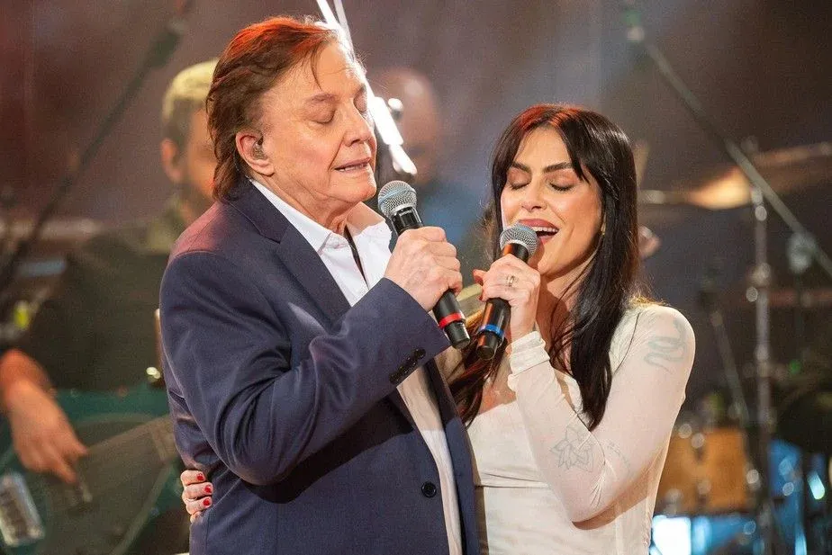 "Altas Horas" celebra o Dia dos Pais com Fábio Jr. e Cleo