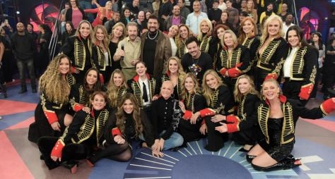 Xuxa e paquitas invadem "Altas Horas" e celebram a estreia de "Pra Sempre Paquitas"