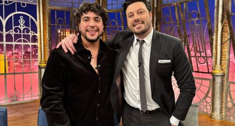 Fenômeno do Forró, Nattanzinho comemora momento da carreira em participação no The Noite