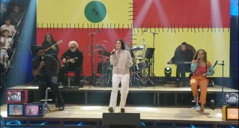 Isabelle Drummond, Eliana e Renato Aragão gravam participação no "Altas Horas"