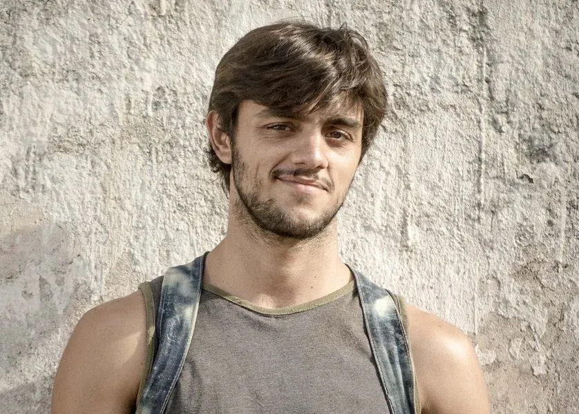 Após longa trajetória na Globo, Felipe Simas fará sua estreia na dramaturgia da Record