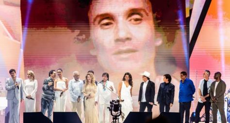 Roberto Carlos celebra 50 anos de especiais na Globo com show histórico no Allianz Parque