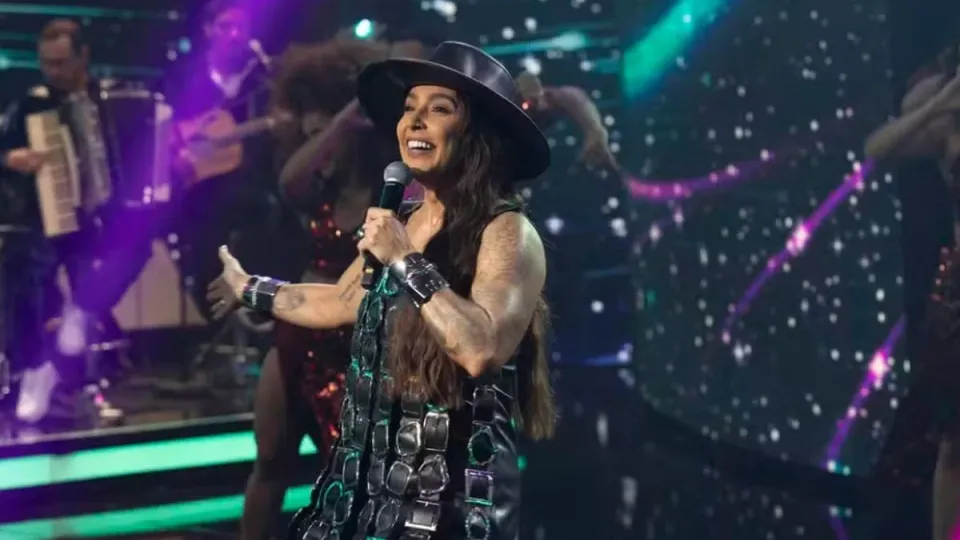 Domingão com Huck: Lauana Prado participa do "Quem Vem Pra Cantar?"