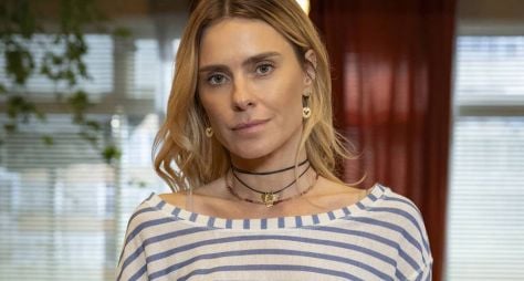 Carolina Dieckmann surge caracterizada como Leila de "Vale Tudo"