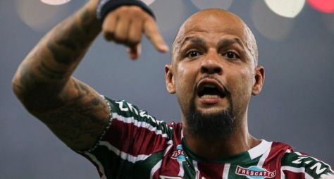 Felipe Melo, recém-aposentado dos gramados, está próximo de um acerto com a Globo