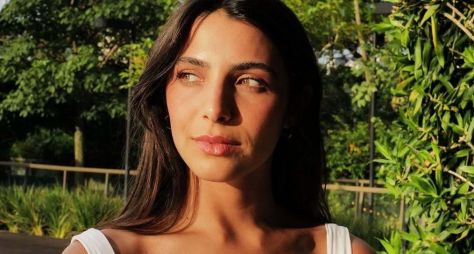 Rayssa Bratillieri, atualmente em "Mania de Você", é cotada para o elenco de "Coração Acelerado"