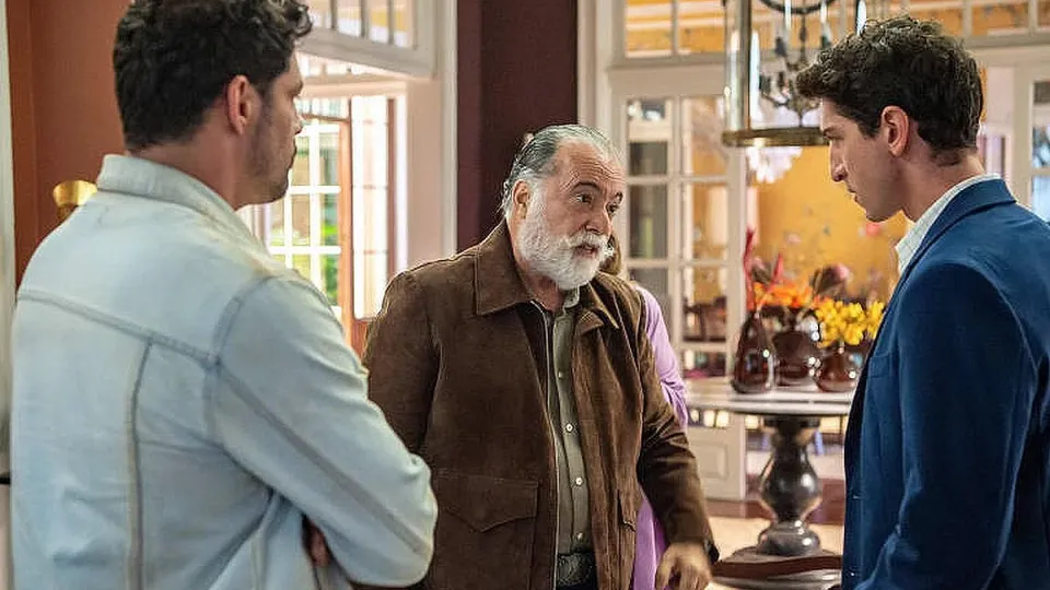 Como personagens de novelas brasileiras ditam a moda masculina