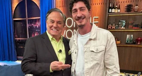 Johnny Massaro fala sobre carreira e sexualidade na RedeTV!
