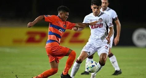 Lanús x Puerto Cabello: palpite, onde assistir, escalações e mais