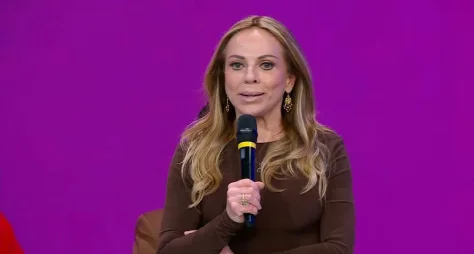 SBT confirma retorno de "Casos de Família" com Christina Rocha em agosto
