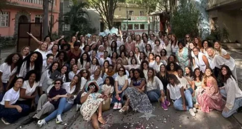 “Garota do Momento” encerra gravações e emociona elenco